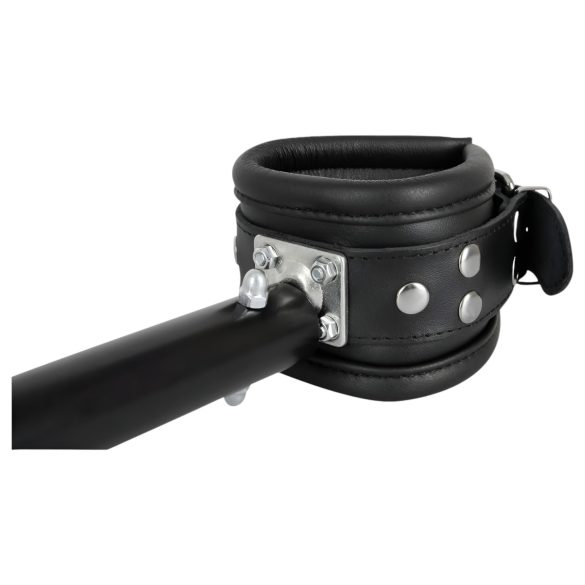 ZADO - mały czarny rozpórnik do nóg