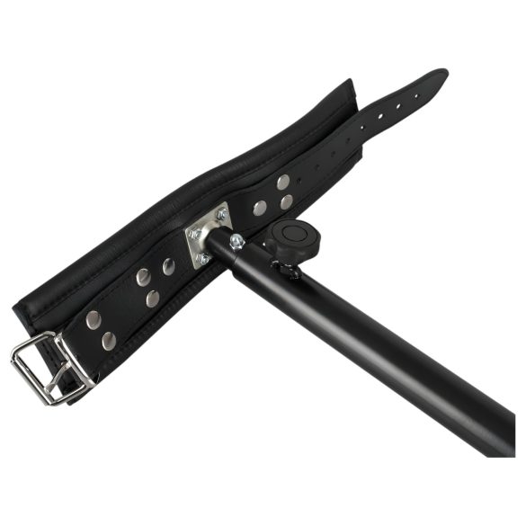 ZADO - mały czarny rozpórnik do nóg