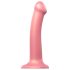 Strap-on-me Metallic Shine M - przyjazne skórze dildo (metaliczny róż)
