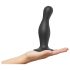 Strap-on-me Curvy L - falujący dildo z przyssawką (czarny)