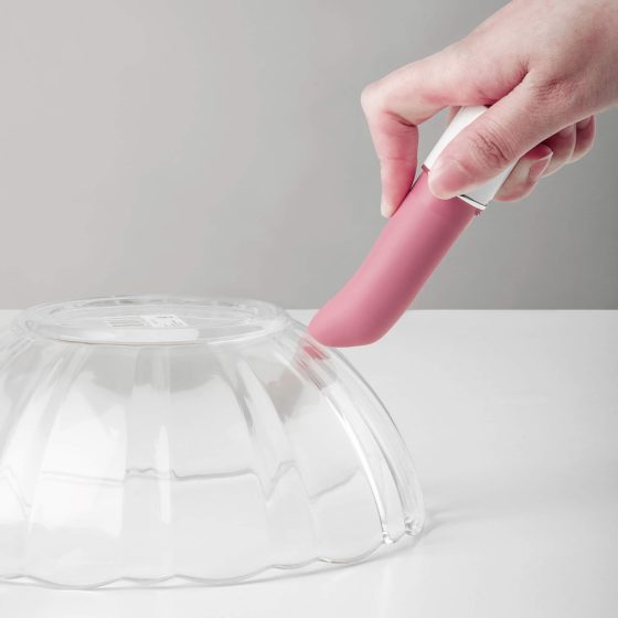 Magic Motion Lotos - inteligentny mini wibrator szminka z możliwością ładowania (różowy)